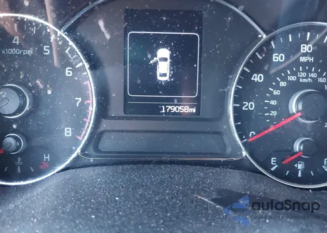 2018 Kia Forte S z USA, uszkodzony, nr VIN 3KPFL4A79JE283821